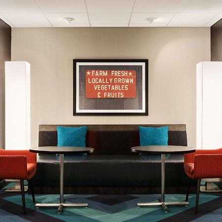 Hampton Inn Кърнърсвил Екстериор снимка