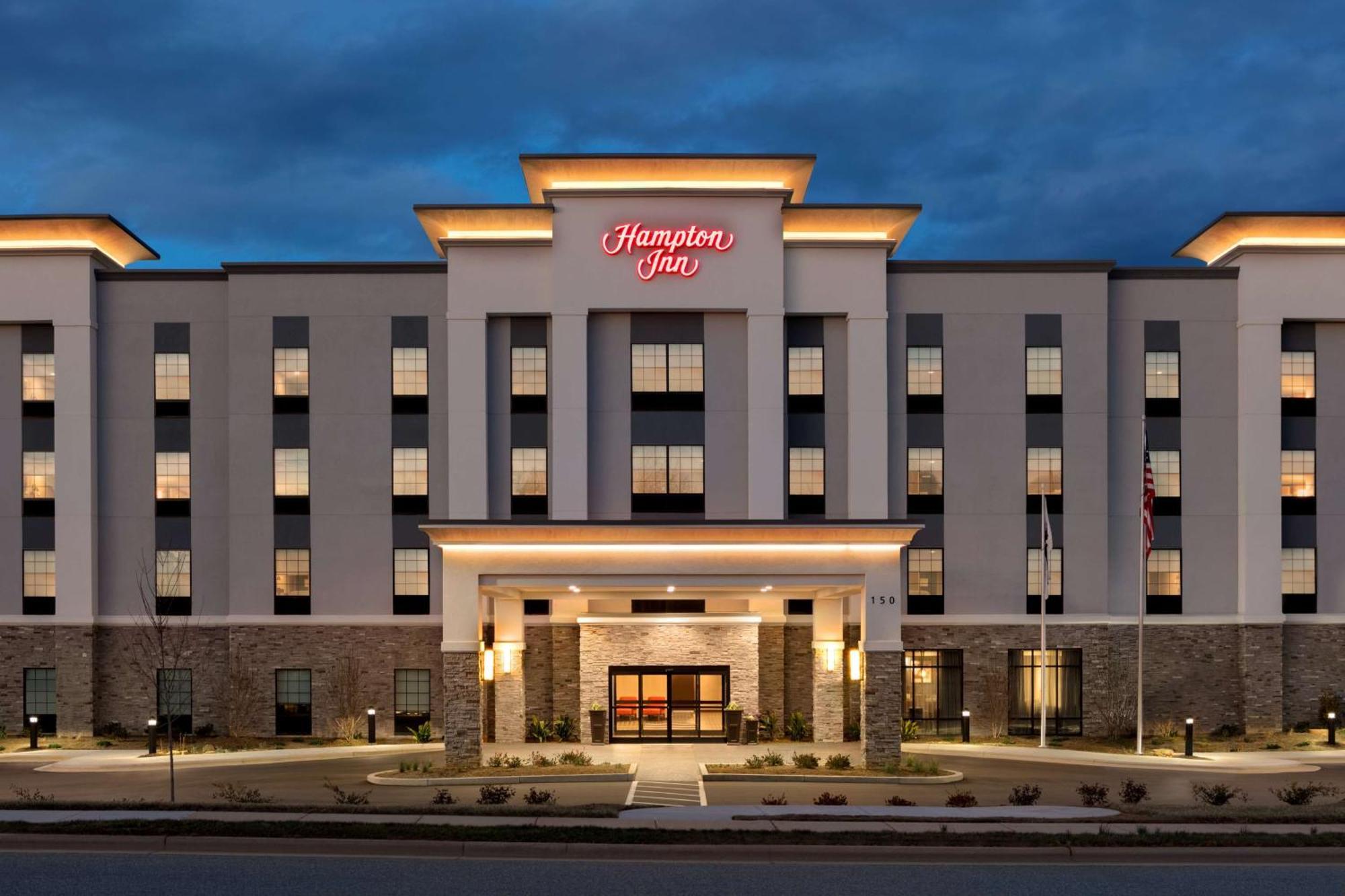 Hampton Inn Кърнърсвил Екстериор снимка